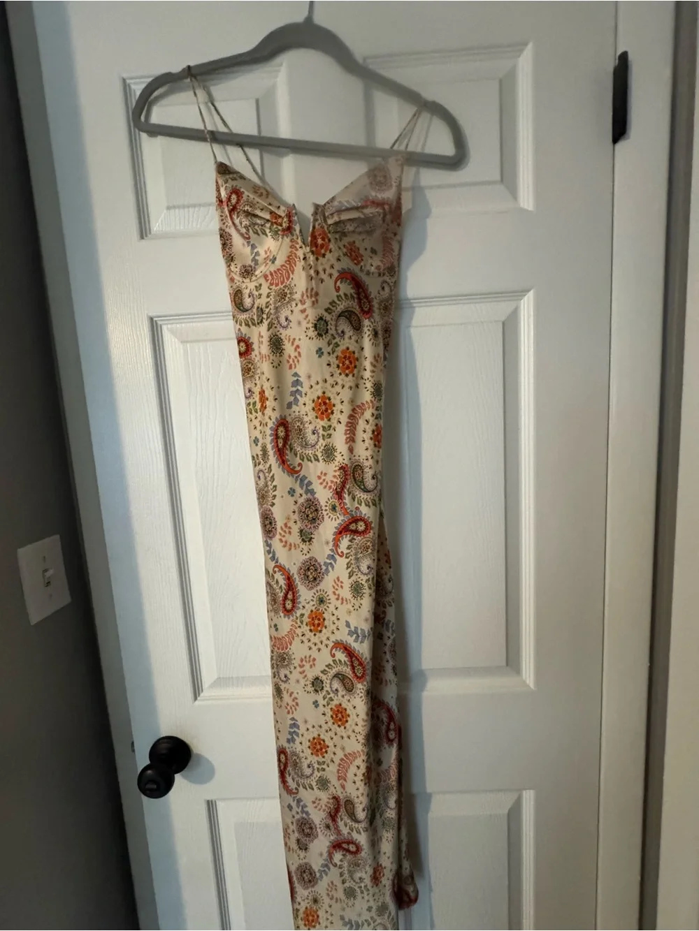 Vici Cream Paisley Maxi Dress with Multicolor Floral Print - Picture 2 of 4